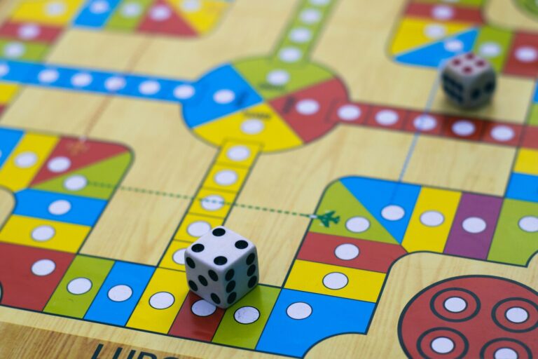 Indoor board game